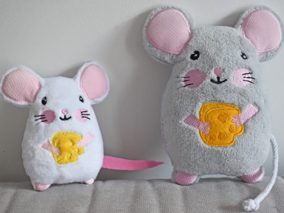 Mouse Stuffie ITH: A Designer's Review for Boutique Apparel